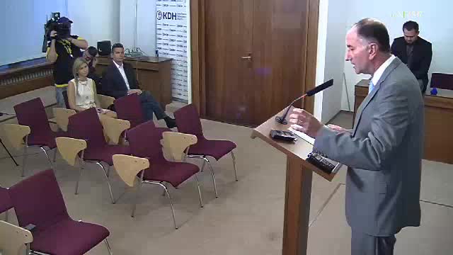 Tlačová konferencia poslaneckého klubu SDKÚ-DS