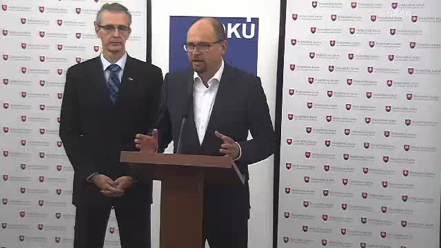 Tlačová konferencia poslaneckého klubu SDKÚ-DS  