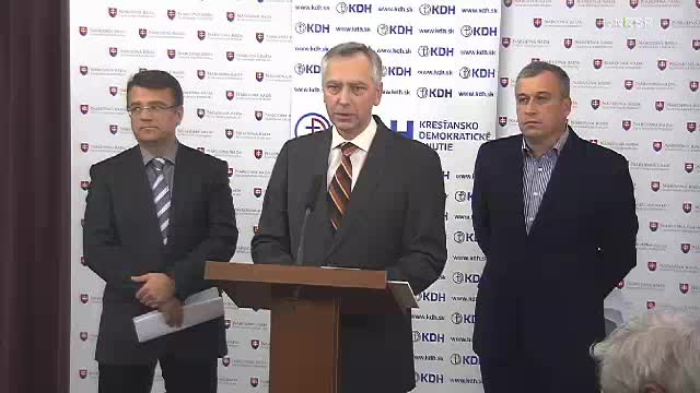 Tlačová konferencia poslancov J. Figeľa a P. Zajaca (KDH)  