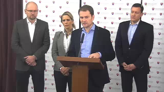 Tlačová konferencia poslancov NR SR I. Matoviča, D. Lipšica, J. Kiššovej  