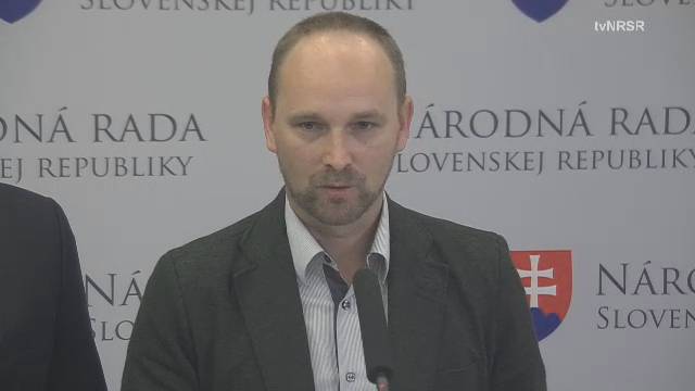 Finančná správa sa zase predviedla. Je úplatkom obchodná ponuka?