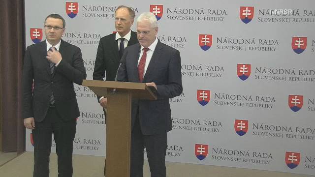 Výzva poslancov SNS ministrovi hospodárstva dôkladnejšie a komplexnejšie preskúmať dopady Komplexnej hospodárskej  a obchodnej dohody medzi EÚ a Kanadou - CETA - na Slovensko.