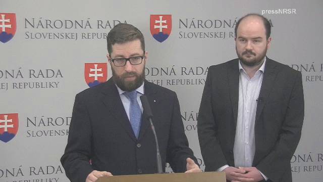 Škandály na ministerstve obrany: Už nejde len o korupciu. Ide o bezpečnosť štátu.