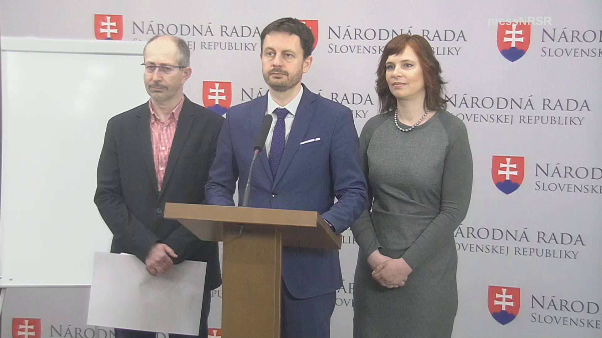 Zastavme okrádanie živnostníkov nebankovkami. Výzva novému ministrovi financií a ministerke školstva.