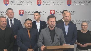 Zbabelí normalizátori: koalícia opäť dnes neprišla diskutovať do parlamentu