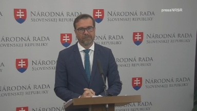 Podvádzal Agel pri výzve z Plánu obnovy? Výzva ministrovi zdravotníctva