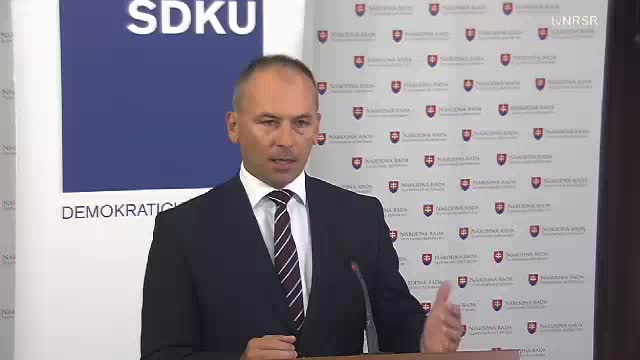 Tlačová konferencia SDKÚ-DS - poslanci NR SR Ľ. Kaník, V. Novotný 